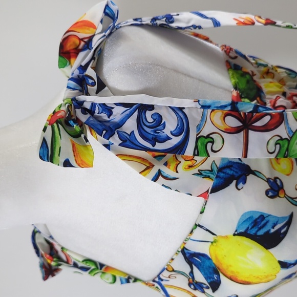 Flowy Floral Lemon Tank Top - Picture 9 of 12